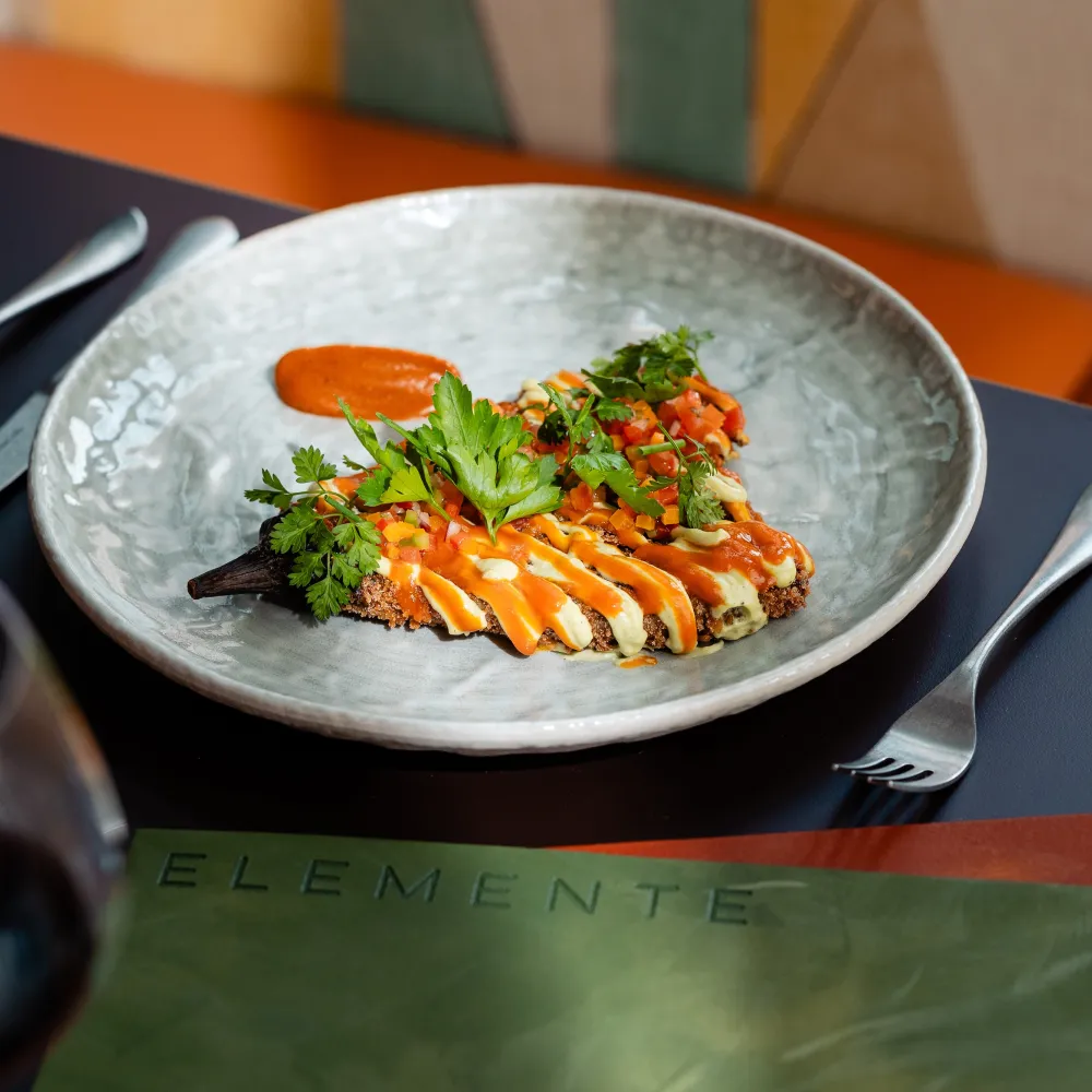 Essen im Elemente Hamburg Tacos Ceviche Empanadas